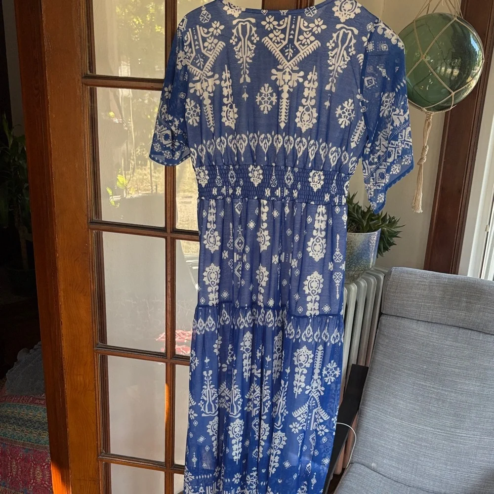 NWT Gorgeous Blue and White Maxi Dress - Picture 7 of 8
